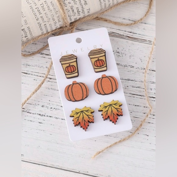 💖5 items for $25 Sale!💖 3 pairs/sets Fall Themed Stud Earrings - Picture 3 of 5